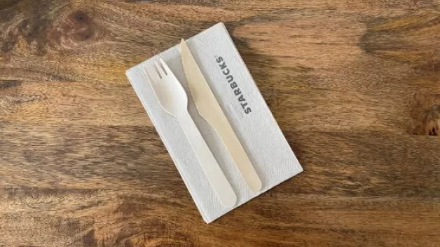 C06_web_banner_wooden_cutlery